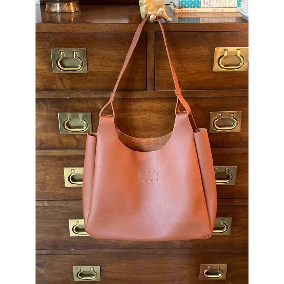 Neiman Marcus Vegan Leather Tote Shoulder Bag Handbag Cognac Brown ~ So Lovely - Picture 3 of 8